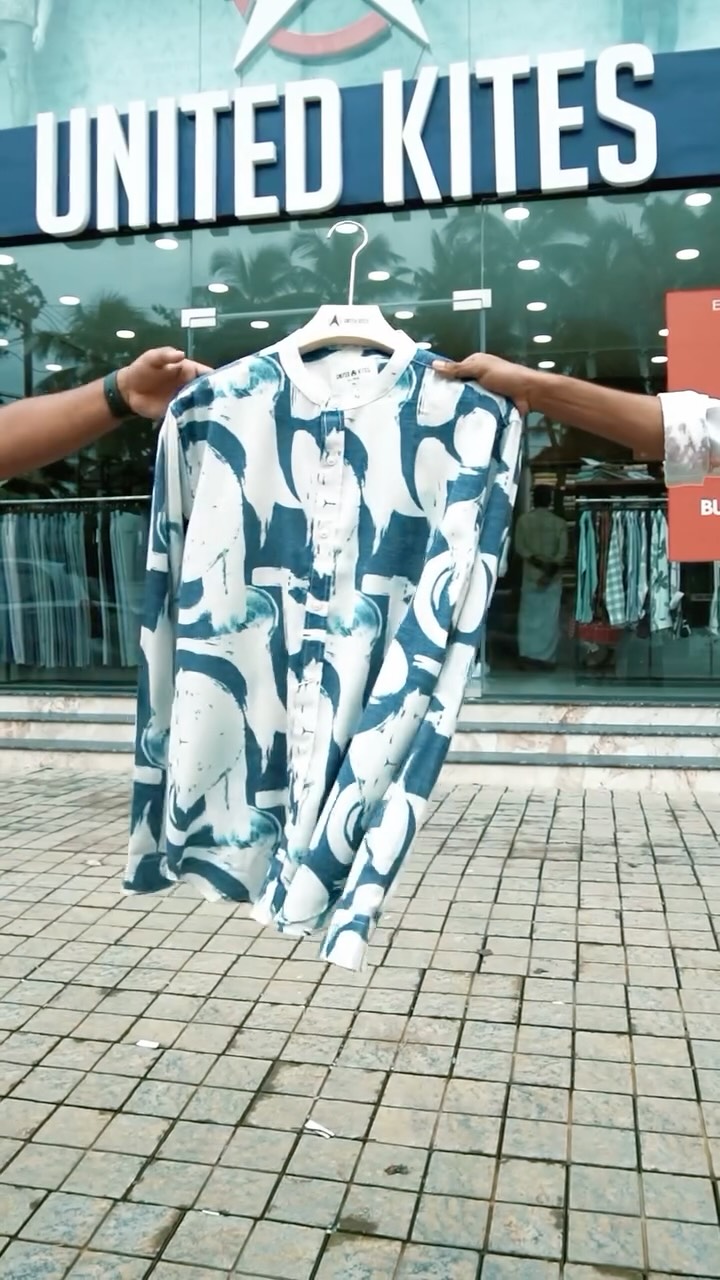 Men's Abstract Brushstroke Mandarin Shirt